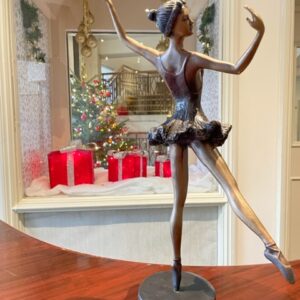 Tippy Toes Ballet Dancer Bronze Sculpture Lifestyle 4 | Avant Garden Bronzes