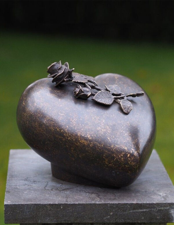 Cremation Urn Peace Rose Memorial Heart Bronze Sculpture Large MESU 36 1 | Avant Garden Bronzes