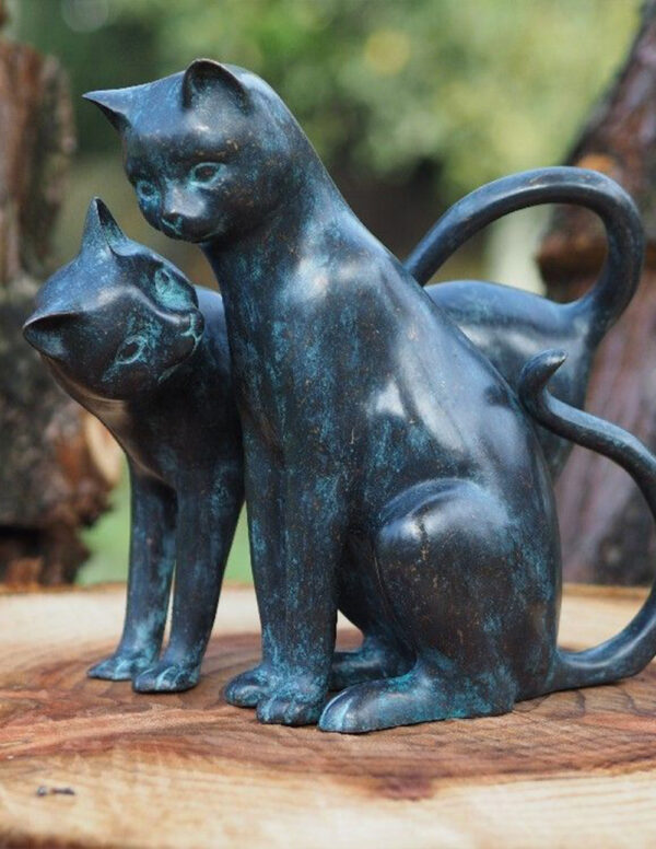 CA 15 Fine Cast Bronze Sculpture Cuddling Cats Two's Company | Avant Garden