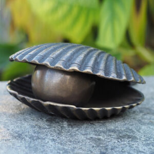 MESU 28 Cremation Memorial Urn Shell Solid Bronze Sculpture 1 | Avant Garden