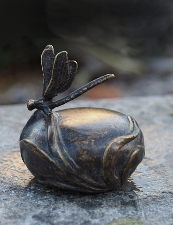 Cremation Urn Memorial Dragonfly For Ashes Bronze Sculpture MESU 21 | Avant Garden Bronzes