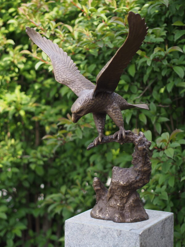 Solid Bronze Eagle Sculpture Flying 1 | Avant Garden