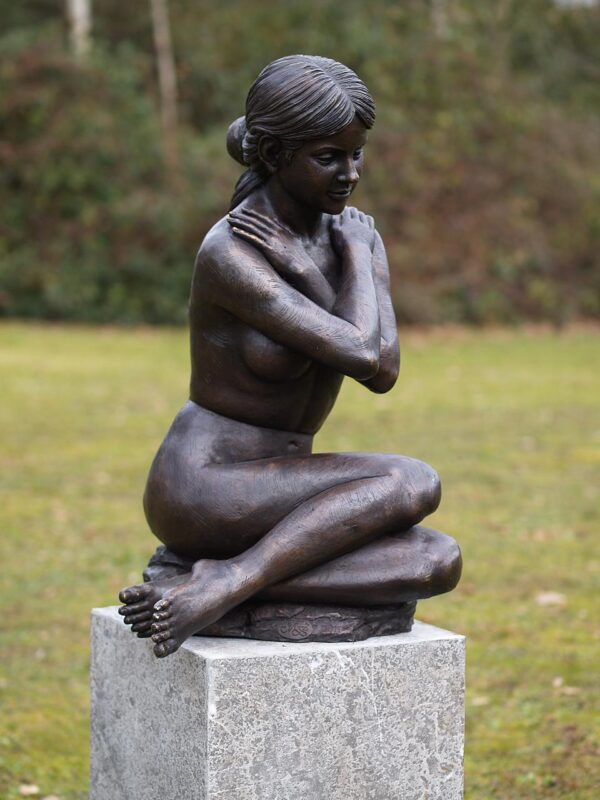 Solid Bronze Nude Lady Bethany Sculpture 75cm 1 | Avant Garden Bronzes
