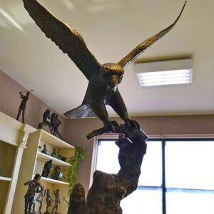 Bronze Bird Flying Eagle Wingspread Sculpture BI 4 4 | Avant Garden Bronzes