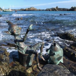 Goblin in a Bucket & Koi Carp Bronze Sculptures 1 | Avant Garden Bronzes