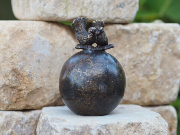 Cremation Urn Memorial Love Doves For Ashes Bronze Sculpture MESU 19 1 | Avant Garden Bronzes