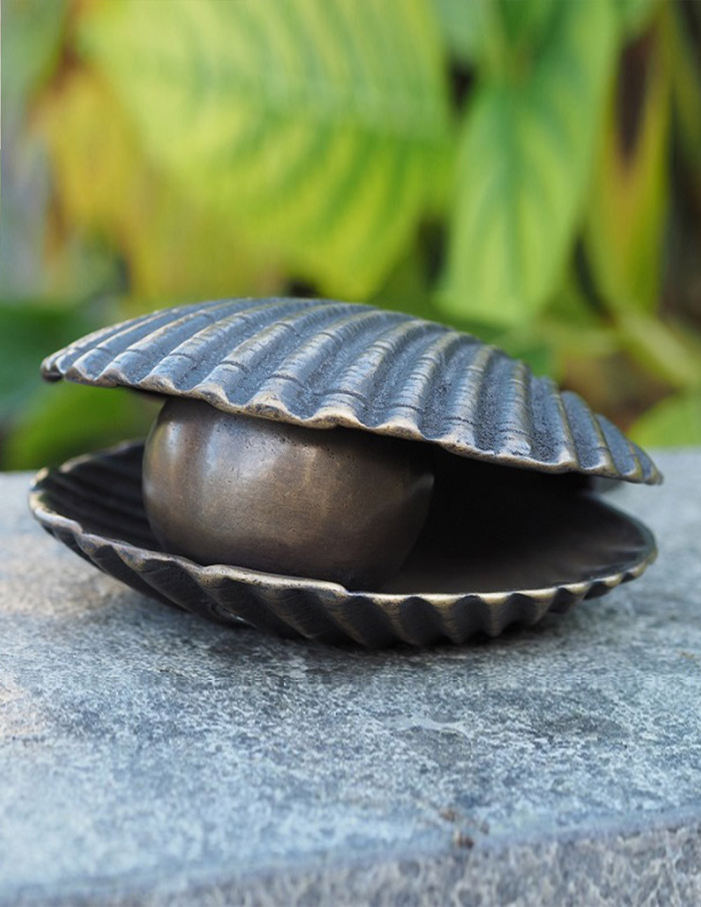 Cremation Urn Pearl In Shell For Ashes Memorial Bronze Sculpture MESU 28 1 | Avant Garden Bronzes