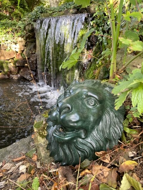 Wall Fountain Lions Head Water Feature Bronze Sculpture 2 | Avant Garden Bronzes
