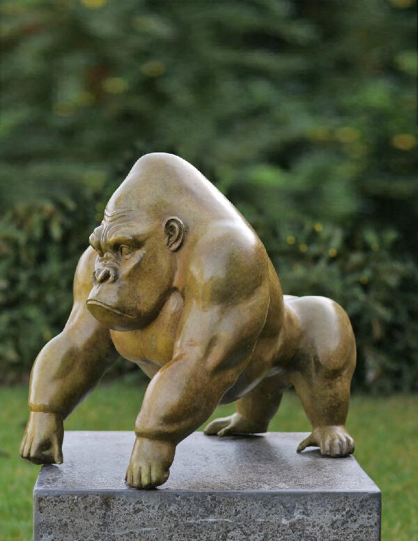 WI 66 Solid Bronze Gorilla Sculpture 38x33x45cm 1 | Avant Garden Bronzes