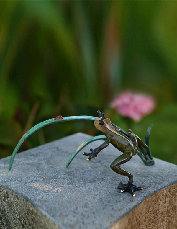 Bronze Frog & Ladybird Sculpture On Glazed Branch MI 40 1 | Avant Garden Bronzes