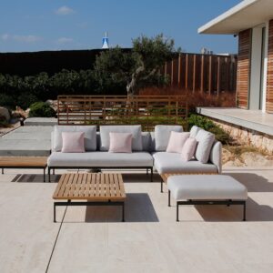 Layout Deep Seating Suite by Barlow Tyrie 2 | Avant Garden