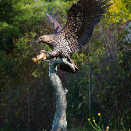 BI 53 Solid Bronze Eagle Lifesize Wingspread Sculpture 1 | Avant Garden Bronzes