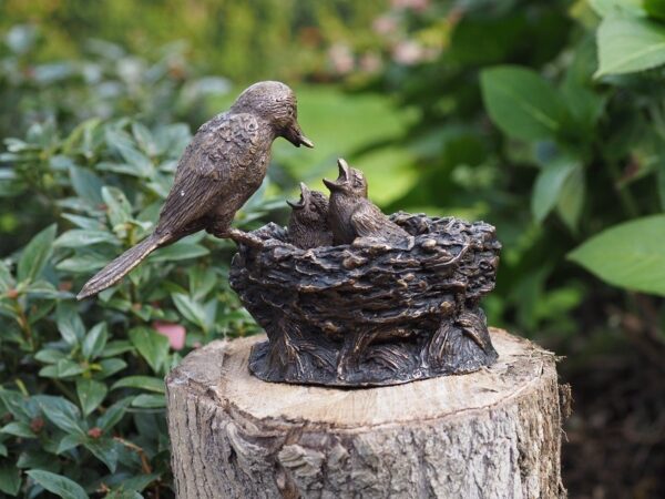 Bronze Sparrow & Chicks in Nest Wild Bird Sculpture BI 8 1 | Avant Garden Bronzes