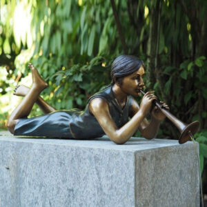 FIGI 61 Fine Cast Bronze Sculptures Fountain Girl w Trumpet 72cm 1 | Avant Garden Bronzes