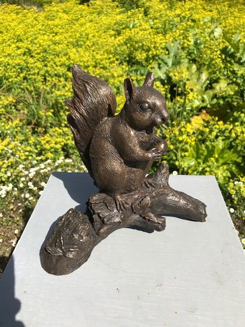 Bronze Red Squirrel Woodland Wild Animal Sculpture MI 36 2 | Avant Garden Bronzes