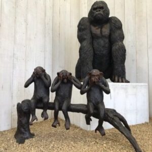 WI 17 Solid Bronze Gorilla Sculpture King Kong 121cm high 3 | Avant Garden Bronzes