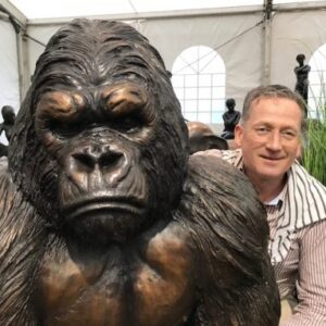 WI 17 Solid Bronze Gorilla Sculpture King Kong 121cm high 6 | Avant Garden Bronzes