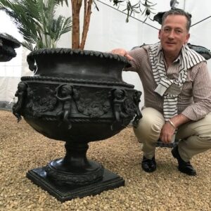 MI 30 Solid Bronze Sculpture Planter Vase Cherubs 2 | Avant Garden Bronzes