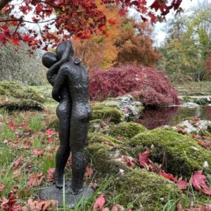 MO 21 Solid Bronze Modern Young Lovers Sculpture 4 | Avant Garden Bronzes