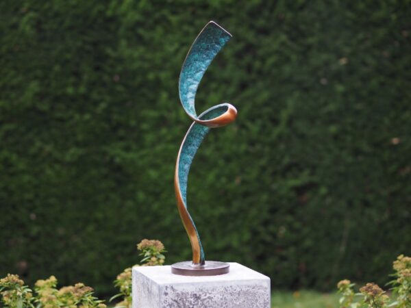 MO 44 Solid Bronze Sculpture Ribbon Of Love 1 | Avant Garden Bronzes