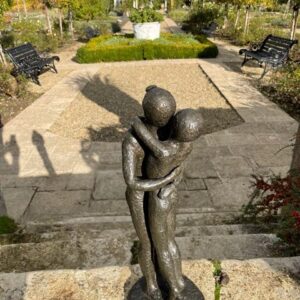 MO 21 Solid Bronze Modern Young Lovers Sculpture 6 | Avant Garden Bronzes