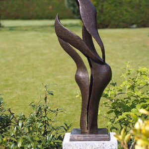 MO 5 Solid Bronze Harmony Modern Sculpture 6 | Avant Garden Bronzes