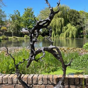 Twiggy Solid Bronze Sculpture MO 51 6 | Avant Garden Bronzes