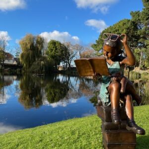 Bronze Academic Young Girl Studying Sculpture FIGI 59 - Image 5