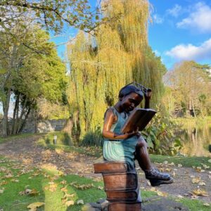 Bronze Academic Young Girl Studying Sculpture FIGI 59 - Image 10
