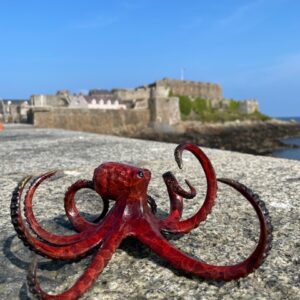 Bronze Octopus Sculpture Eight Legged Sea Creature Red Patina MI 99 7 | Avant Garden Bronzes