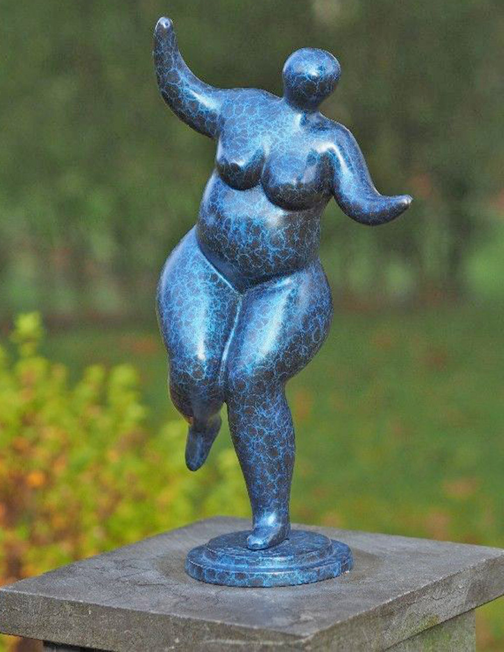FIWO 47 Bronze Sculpture Nouveau Nude Lady Lets party 37cm 1 | Avant Garden Bronzes