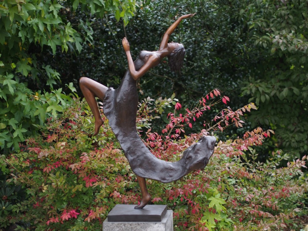 FIWO 77 Stepping Out Feminine Solid Bronze Sculpture 1 | Avant Garden Bronzes