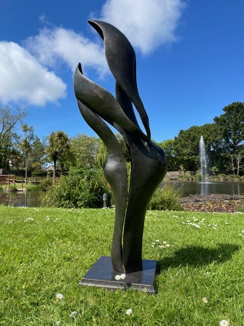 Harmony Modern Art Abstract Bronze Sculpture Lovers 1 | Avant Garden Bronzes