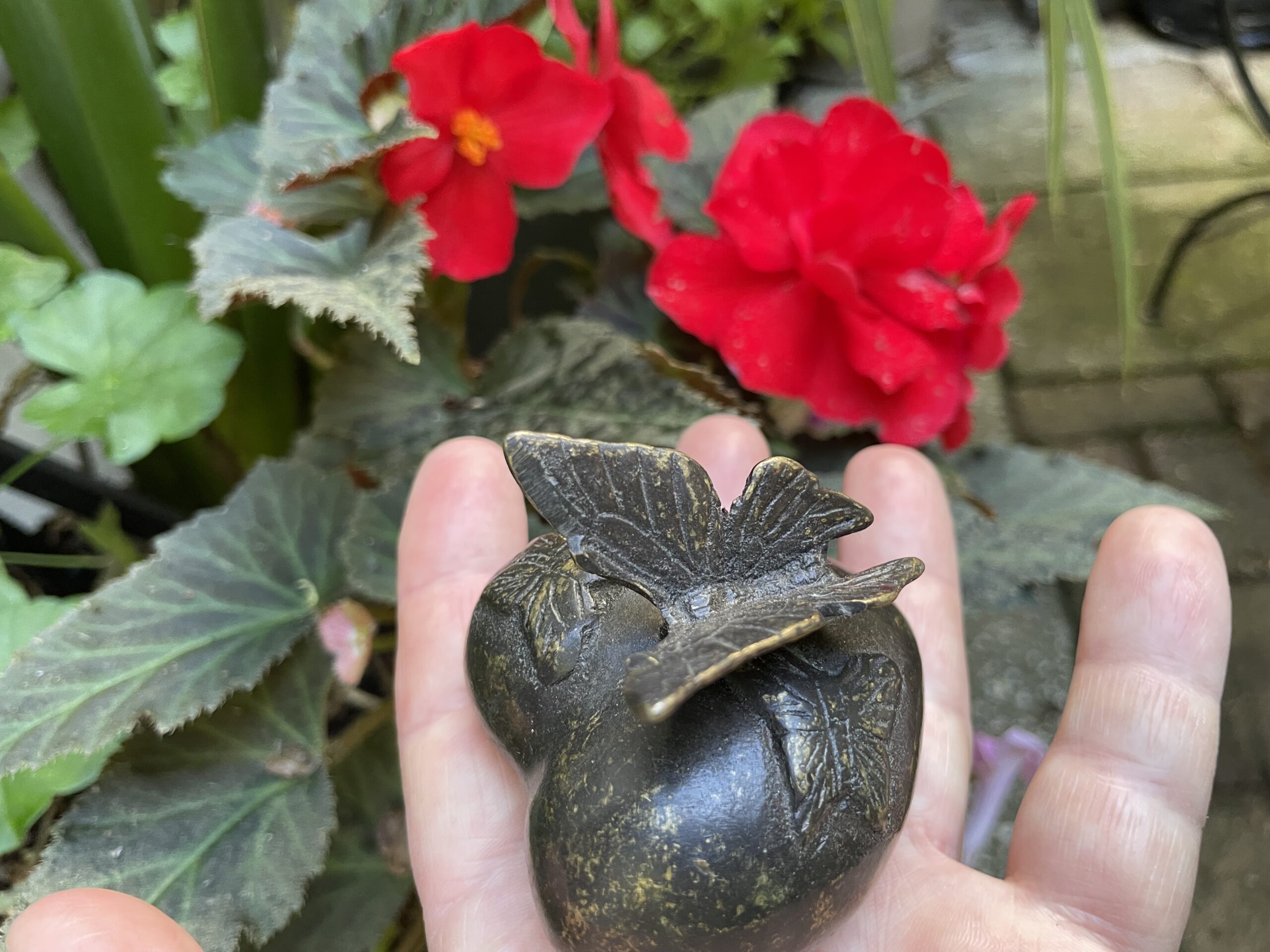 Cremation Urn Butterfly Memorial Mini Heart Solid Bronze 3 | Avant Garden Bronzes