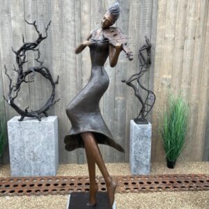 Violinista Feminina Solid Bronze Sculpture 2 | Avant Garden Bronzes