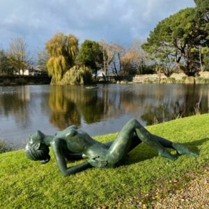 Exotic Naked Lady Sculpture Feminine Garden Bronze FIGI 81 5 | Avant Garden Bronzes