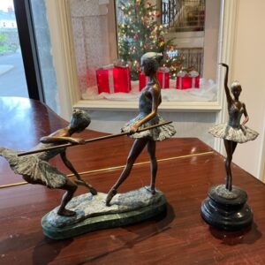 Ballet Barre & Elegant Ballerina Bronze Sculpture Lifestyle 1 | Avant Garden Bronzes