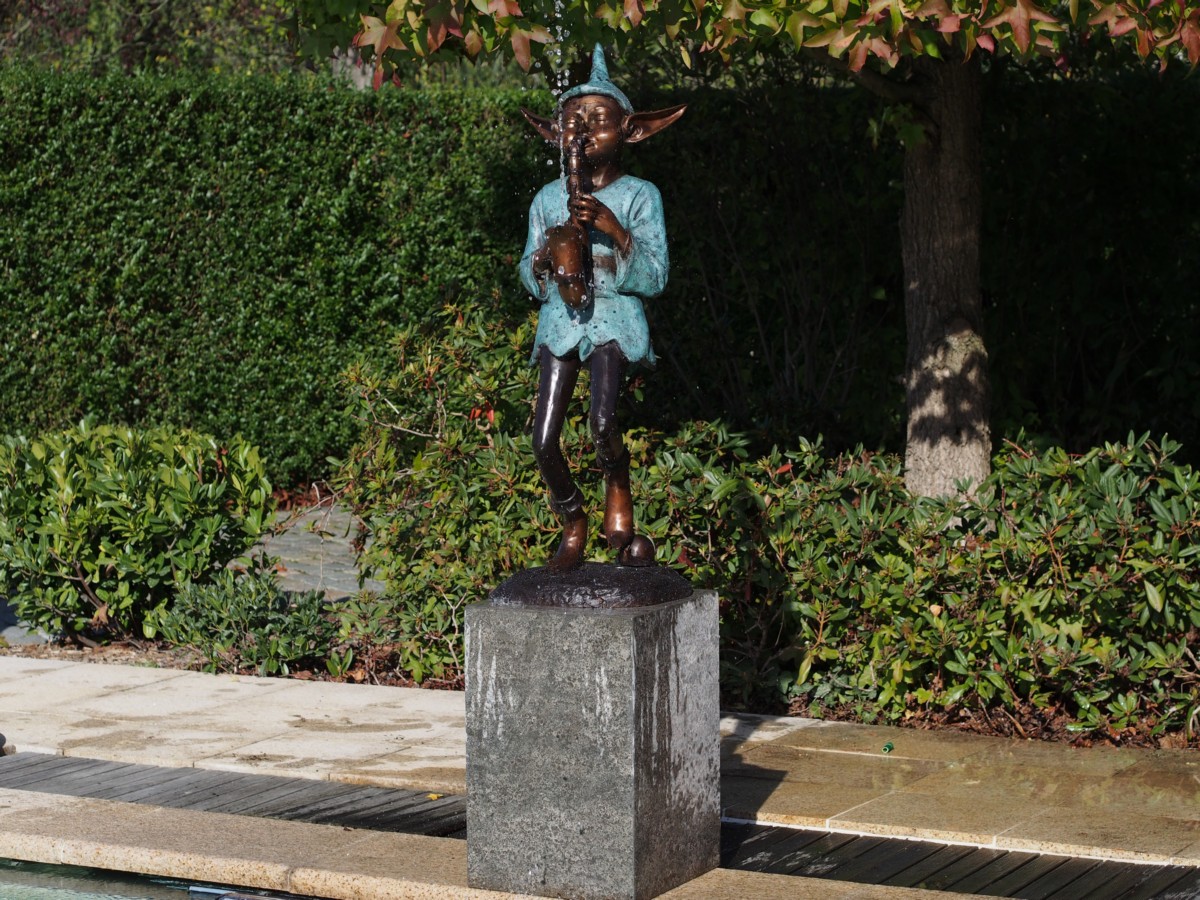 Garden Goblin Sax Player Bronze Sculpture 1 | Avant Garden Bronzes
