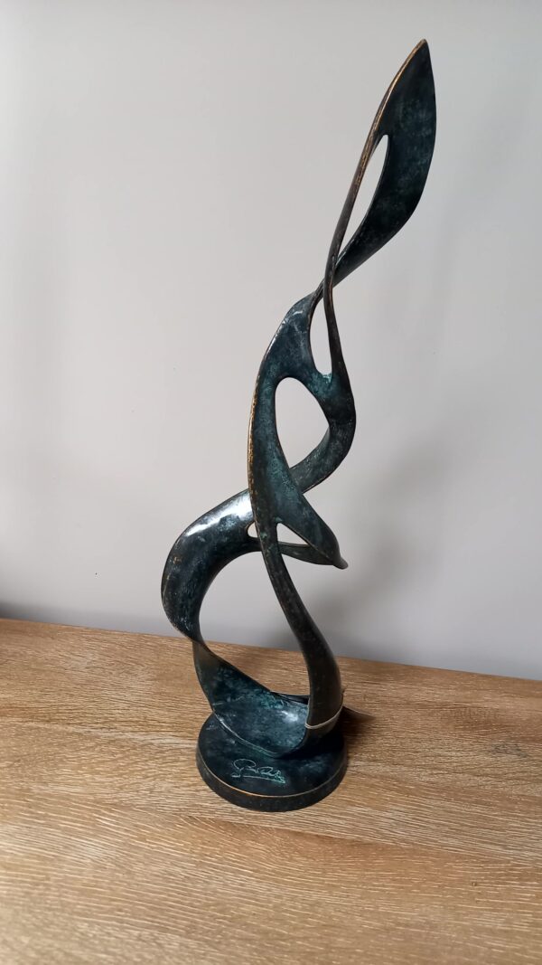 Twirl Modern Art Design Bronze Sculpture 1 | Avant Garden Bronzes