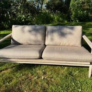 David Deep seating 2 seater lounge sofa Aged Teak by vincent sheppard 4 | Avant Garden & Bronzes