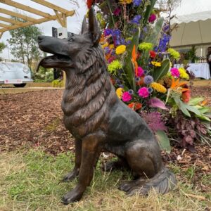 German Shepherd Lifesize Alsation Dog Sculpture DO 15 2 | Avant Garden Bronzes