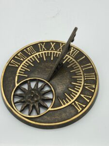 Garden Sundial Le Soliel Bronze Sculpture Anniversary Ornament AR002 1 | Avant Garden Bronzes