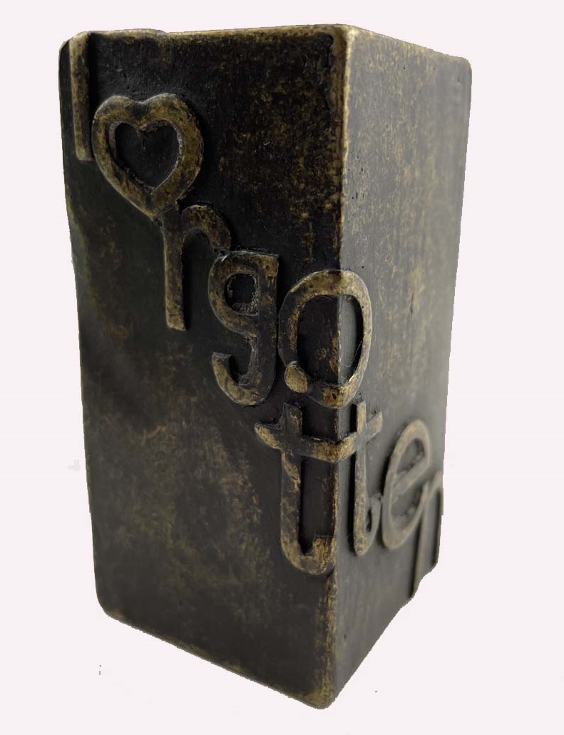 Never Forgotten Mini Cremation Urn Ashes Keepsake Bronze Sculpture MESU 62 1 | Avant Garden Bronzes
