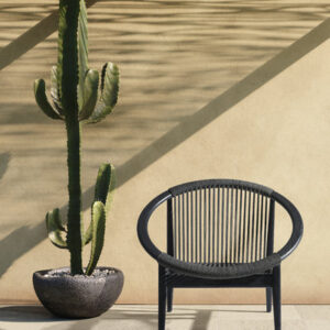 Frida Lounge Chair Black Stained Teak Home & Garden Furniture by Vincent Sheppard 1 | Avant Garden Bronzes