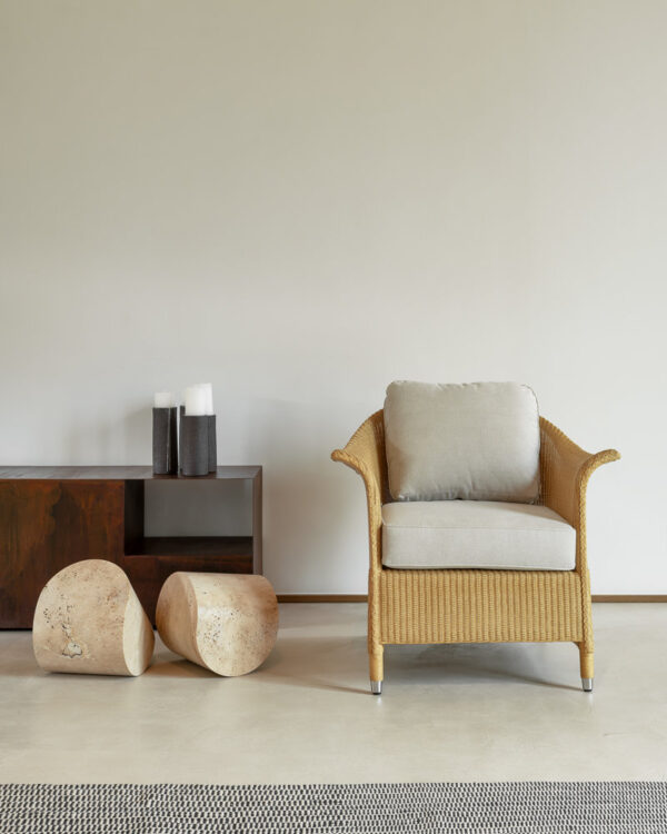 Victor Lounge Chair Rattan Frame Lloyd Loom by Vincent Sheppard 1 | Avant Garden Bronzes