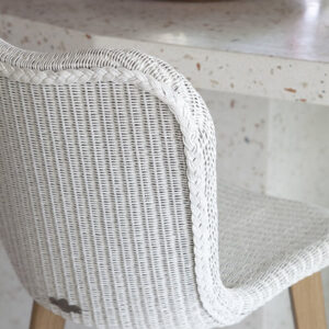 Lily Pure White Counter Stool Oak Base Lloyd Loom by Vincent Sheppard 10 | Avant Garden Bronzes