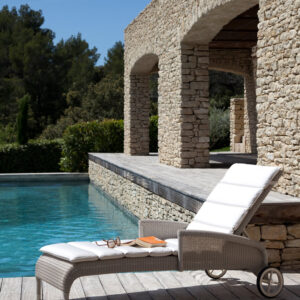 Safi Sunlounger Old Lace 5 Position With Arms Garden Furniture by Vincent Sheppard 1 | Avant Garden Bronzes