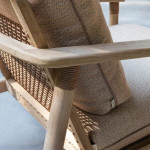 David Deep Seating Lounge Chair Stained Brushed Teak by Vincent Sheppard 5 | Avant Garden Bronzes|