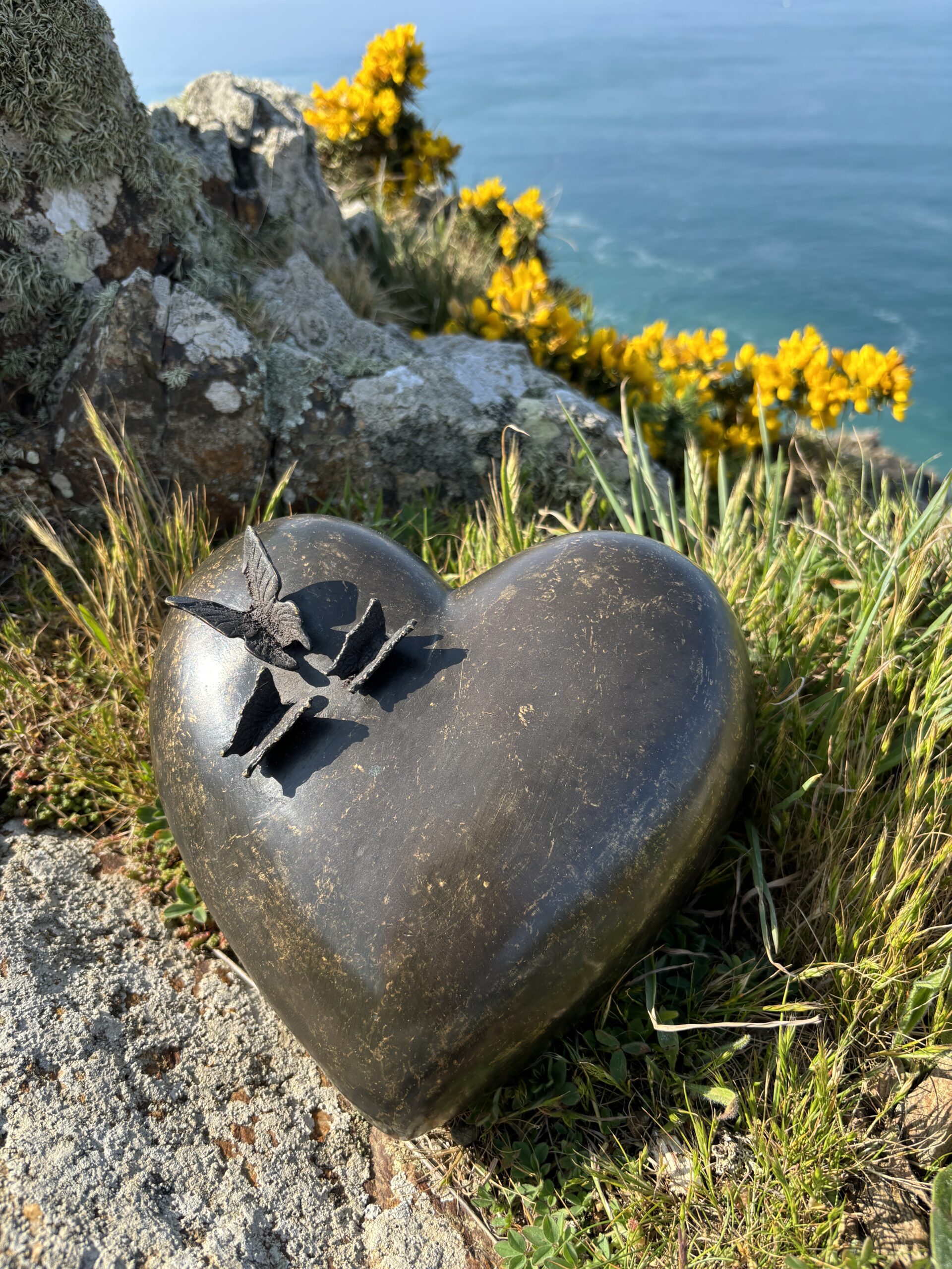 Cremation Urn Butterflies Heart Memorial Solid Bronze Lge 13 | Avant Garden Bronzes
