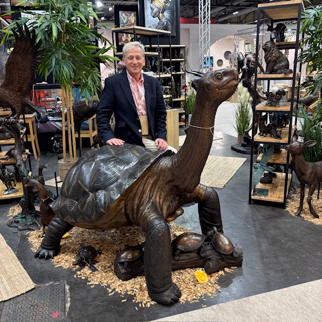 Giant Galapagos Tortoise Life Size Bronze Sculpture 155cm monumental garden feature